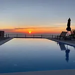Skyfall Villa *