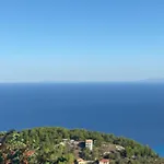 Skyfall Kalamitsi (Lefkada)