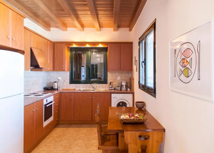 Skyfall Villa Kalamítsi